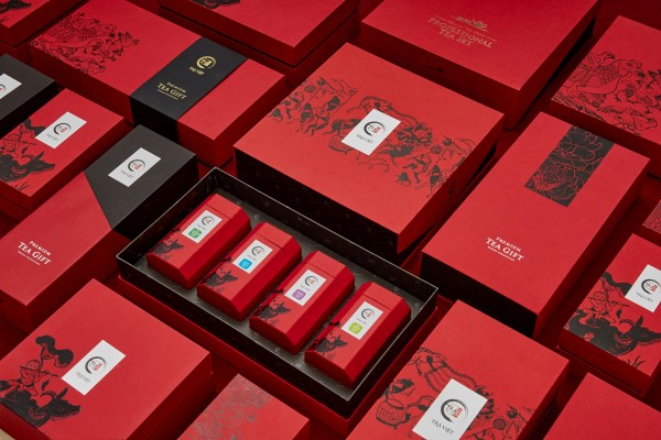 luxury gift & holiday boxes